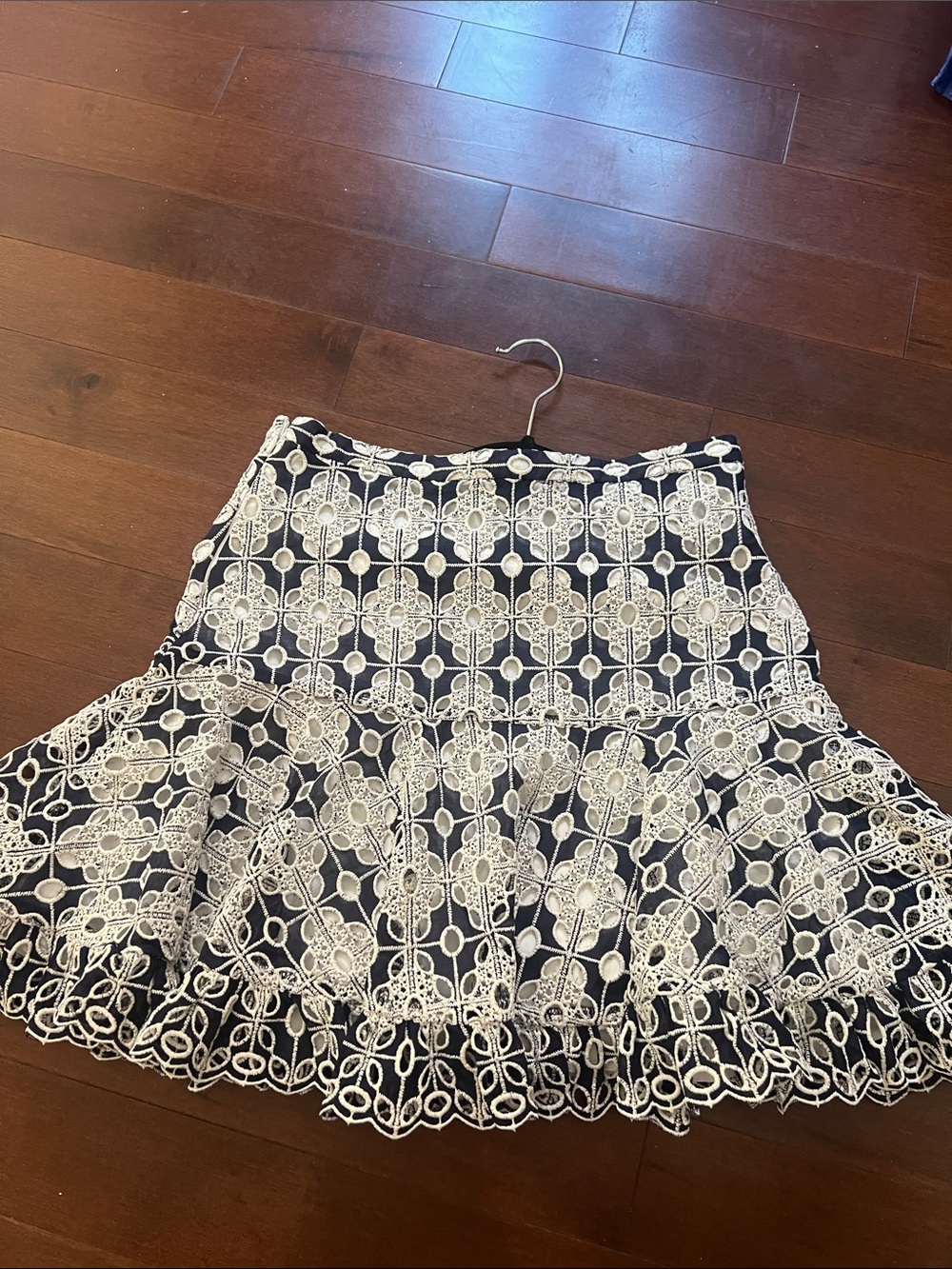 NWT Sandro Navy White Embroidered Eyelet Skirt Size 3